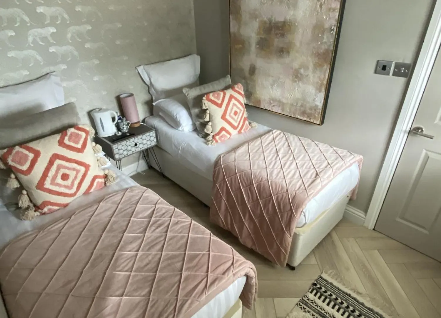 Maison Claire Chester