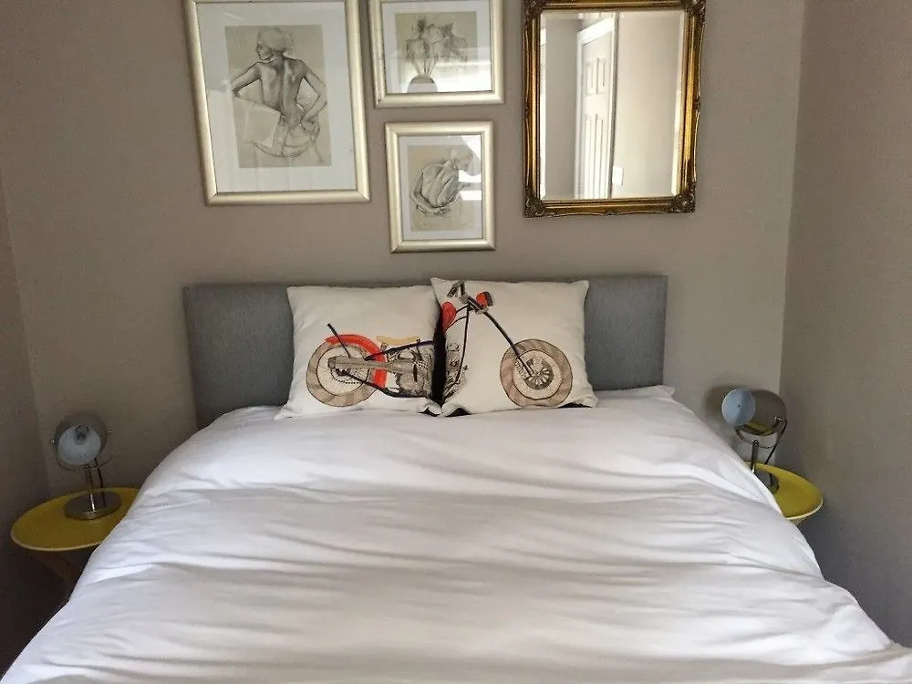 Maison Claire Chester 3*,