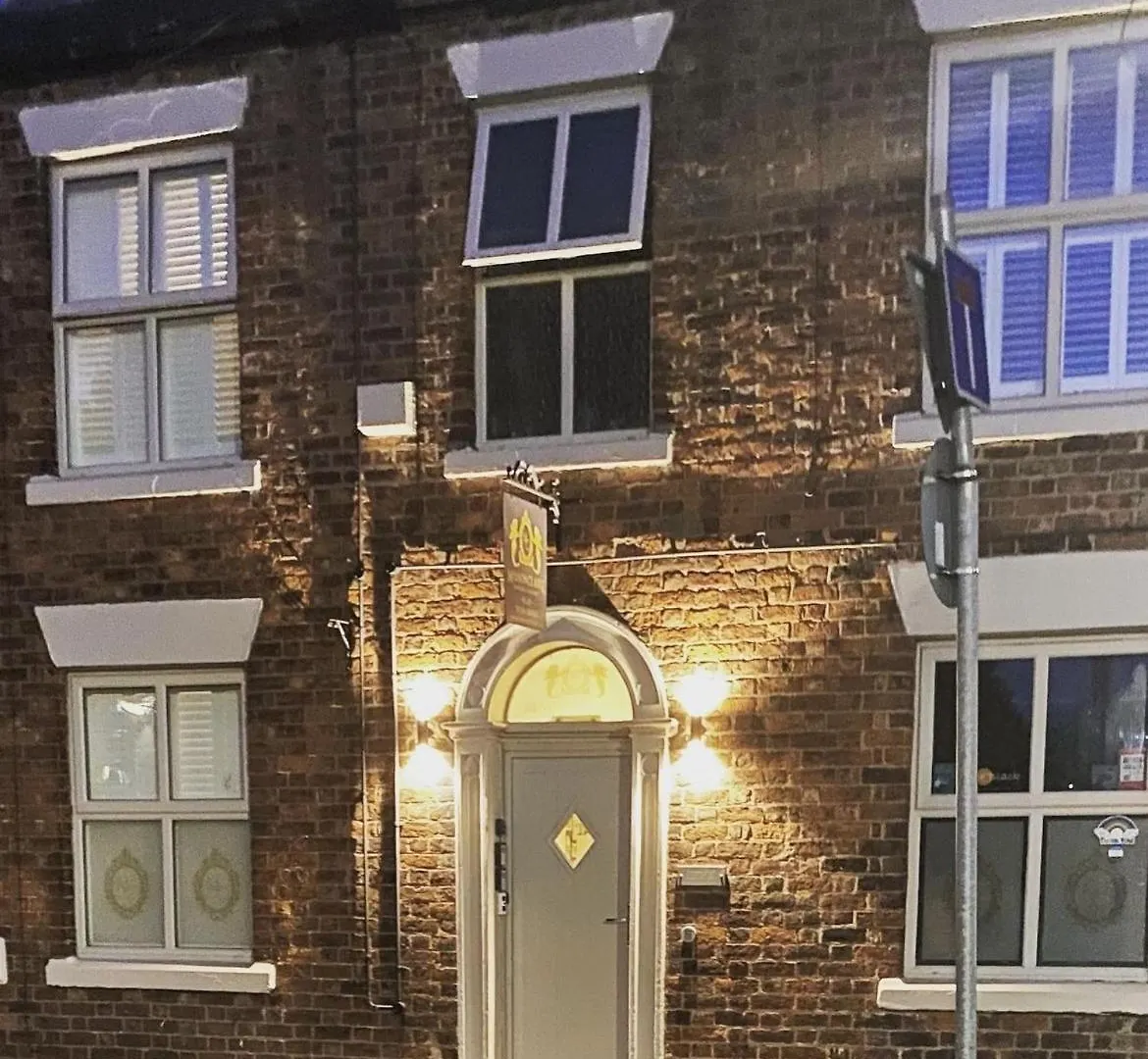 *** Guest house Maison Claire Chester United Kingdom